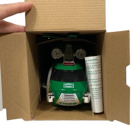 2012 Hess Truck Helicopter & Rescue. New In Box. - Picture 11 of 11